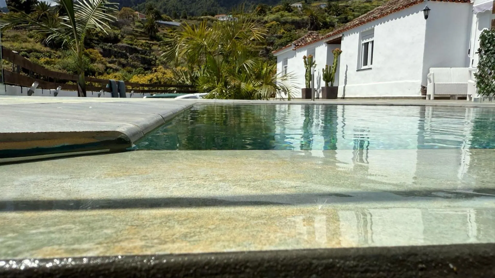 Casa Nando Villa Santa Cruz de la Palma  Spain